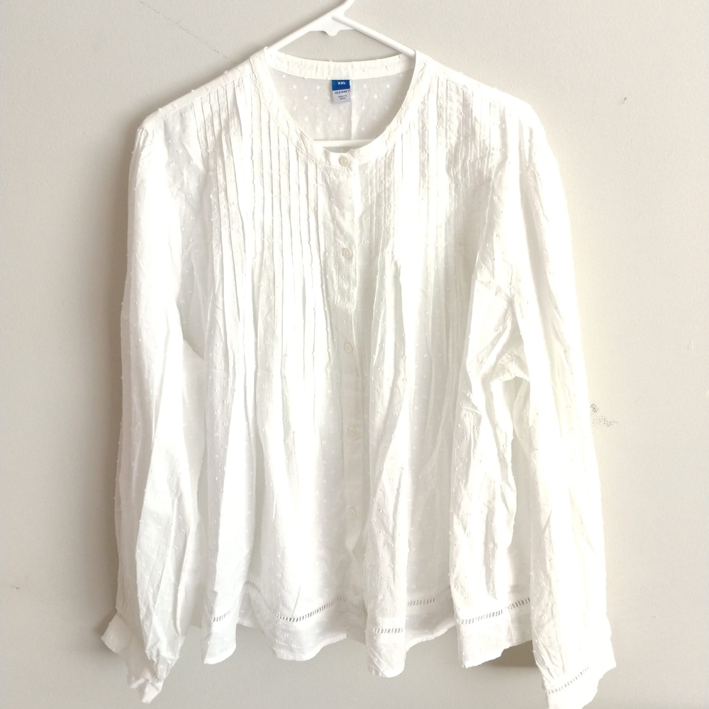 Old Navy White Button Down Shirt